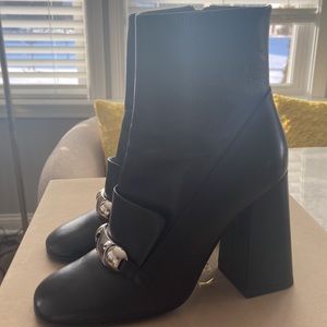 Brand new never worn Burberry booties